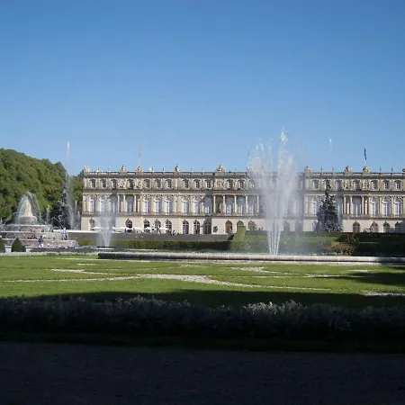 Lebensart-Am-See-Moderne-Fewo-Relaxx-Direkt-Am-See